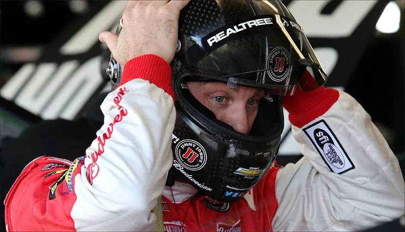 KANSAS SPEEDWAY / OCTOBER 17, 2015Jerry Markland/Getty Images
